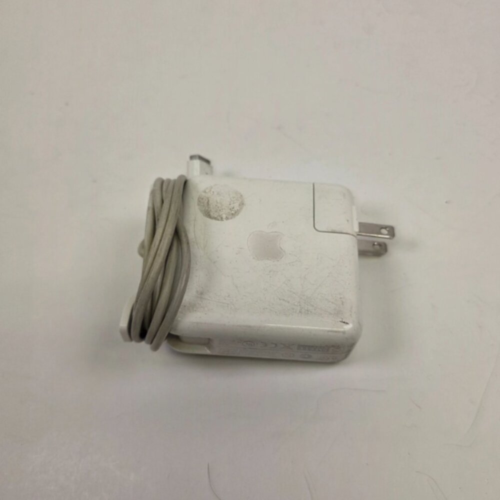 Apple White Laptop Power Adapter Charger